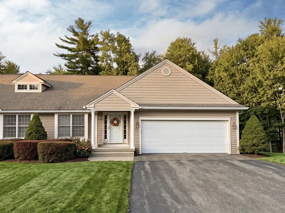 Unit for sale at 300 Pinehurst Drive, East Longmeadow, MA 01028