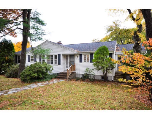 Unit for sale at 210 Upland Ave, Newton, MA 02461