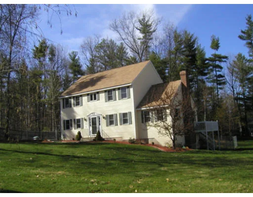 Unit for sale at 36 Castle Dr, Groton, MA 01450