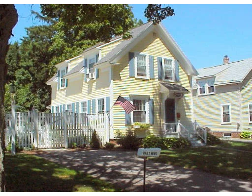 Unit for sale at 92 North Street, Georgetown, MA 01833