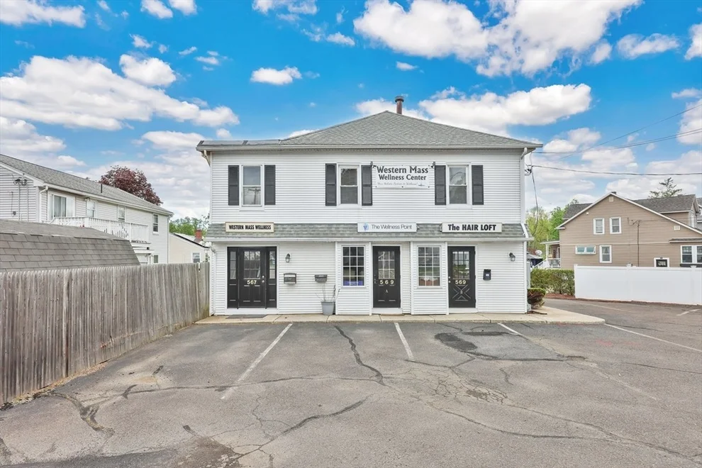 Unit for sale at 567-569 Springfield St, Agawam, MA 01030
