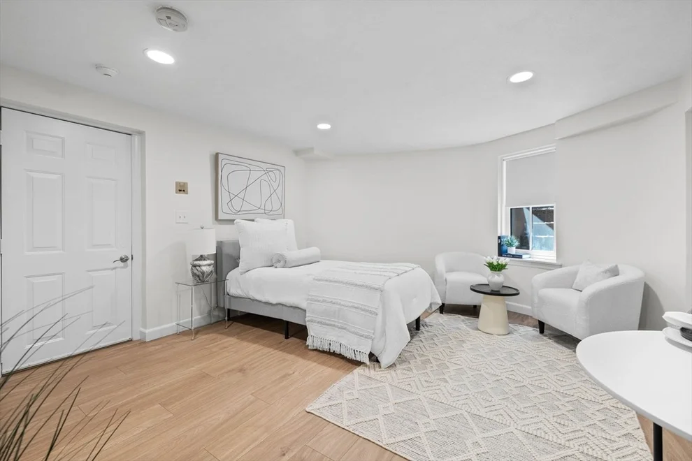 Unit for sale at 673 Tremont, Boston, MA 02118