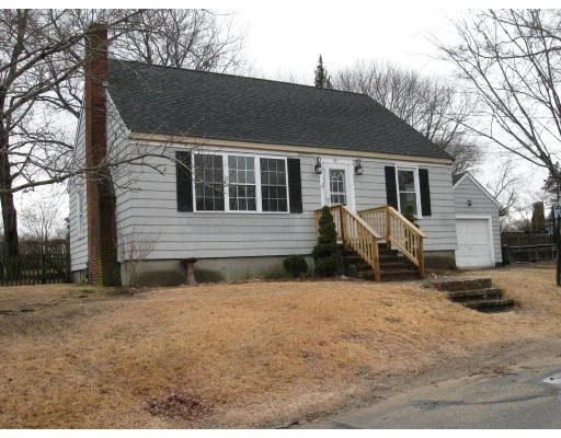 Unit for sale at 42 Jette St, Swansea, MA 02777