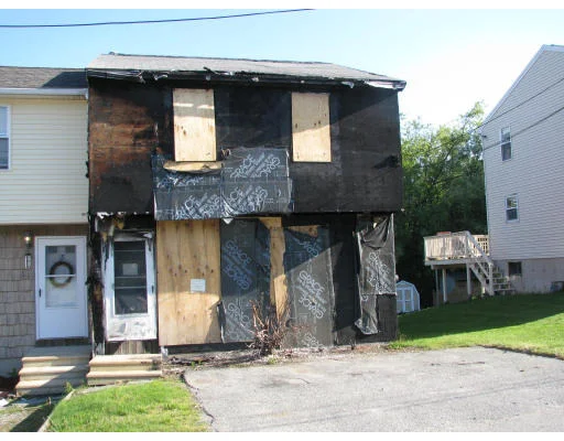 Unit for sale at 17 Bolton St, Worcester, MA 01604
