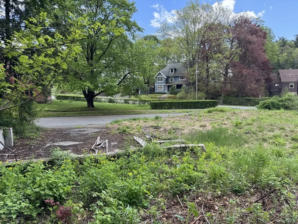 Unit for sale at 2 Orchard St, Greenfield, MA 01301