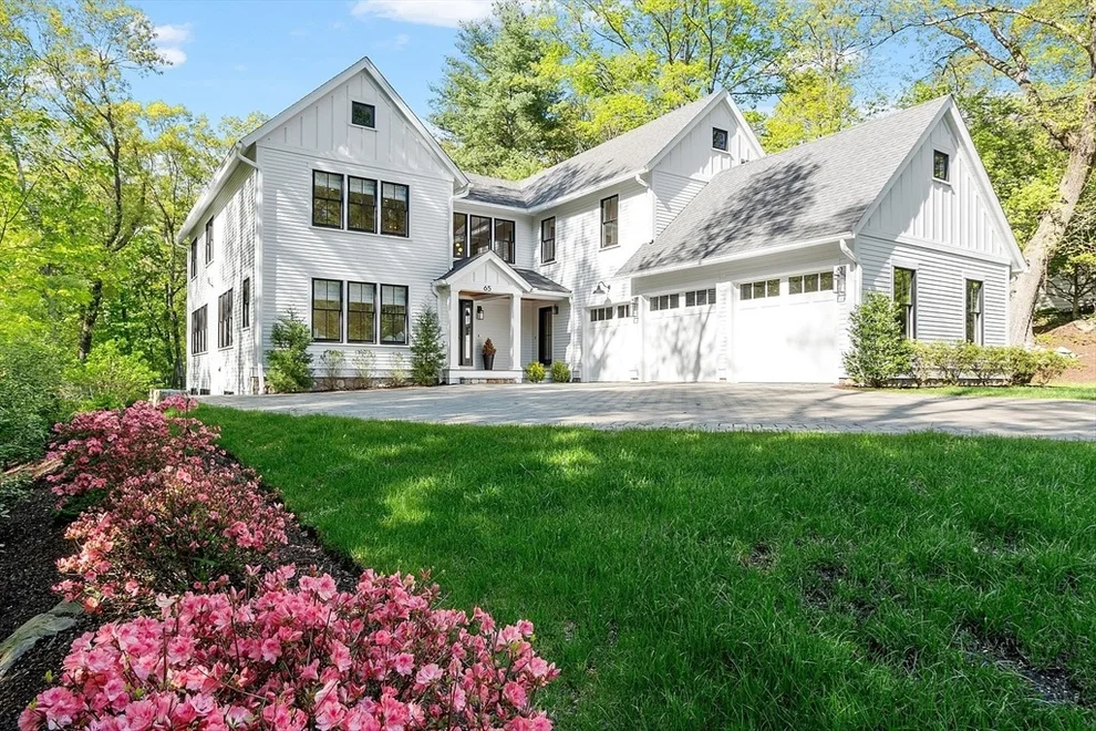 Unit for sale at 65 Locust Avenue, Lexington, MA 02421