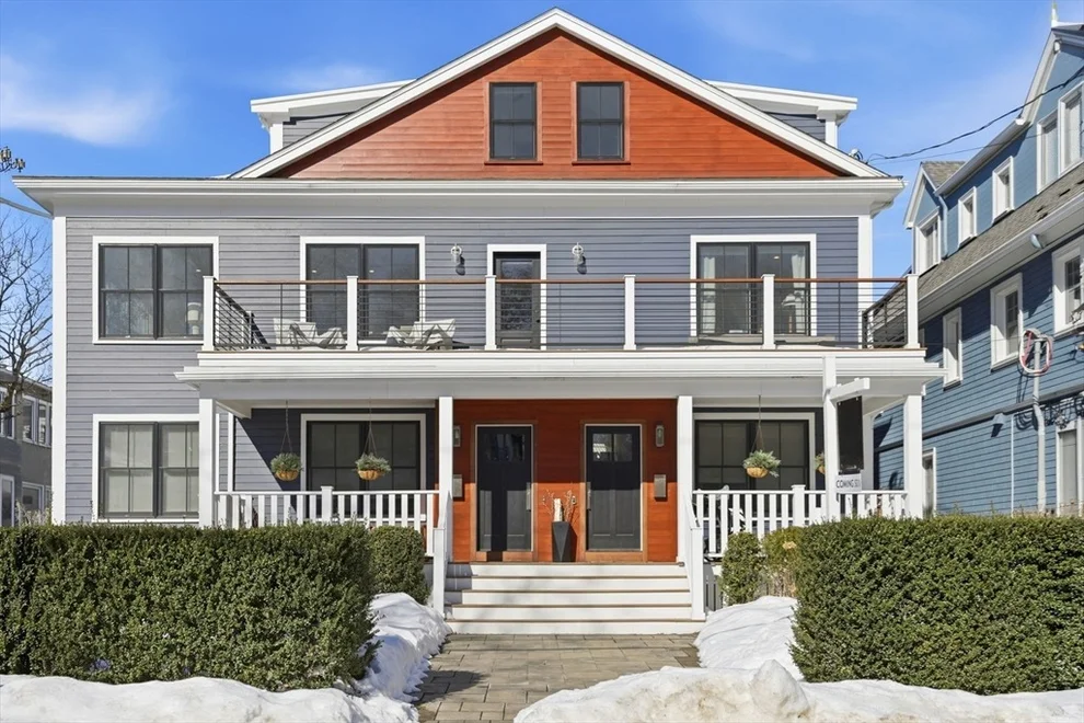 Unit for sale at 39 Verndale St, Brookline, MA 02446