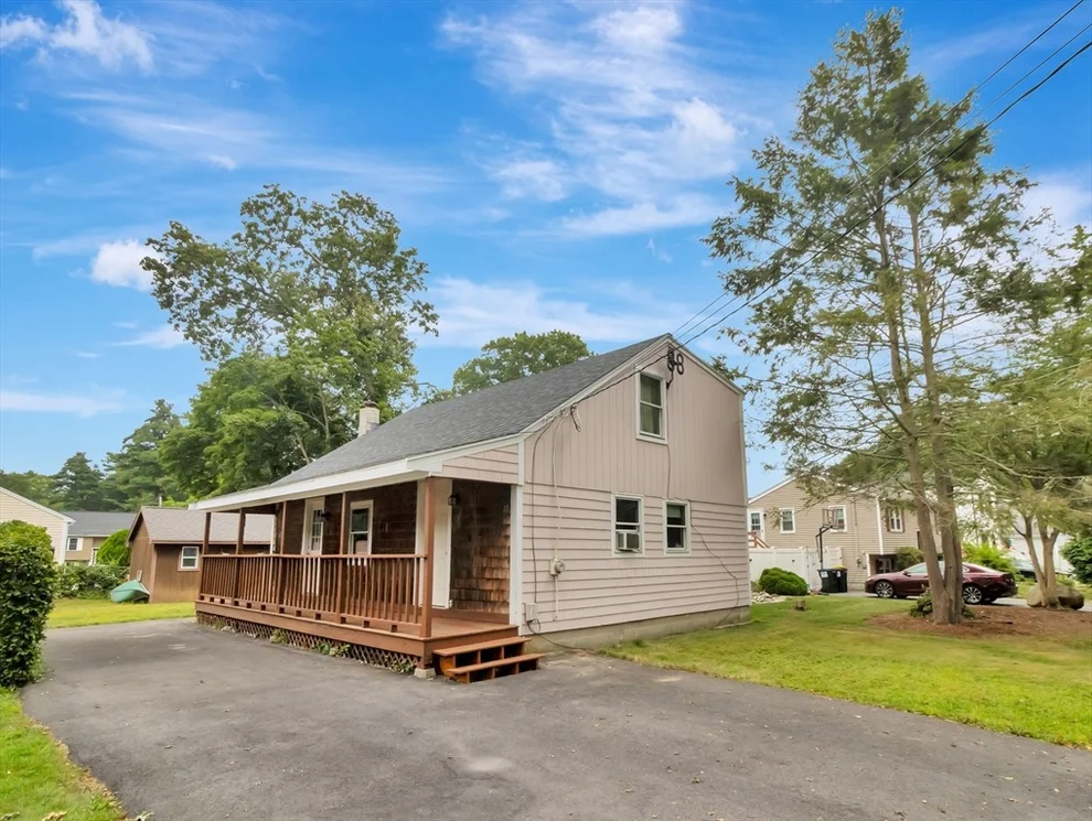 Unit for sale at 10 Ridge Road, Norton, MA 02766