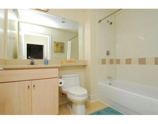 Unit for sale at 4 Repton Circle, Watertown, MA 02472
