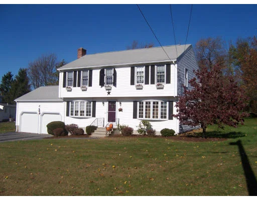 Unit for sale at 3 Bear Hill Rd, Milford, MA 01757