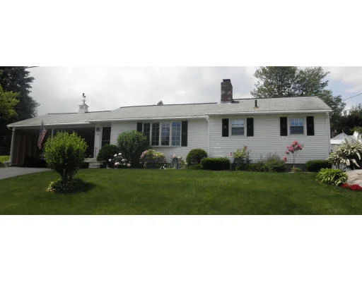 Unit for sale at 32 Cro Shee Ln, Leominster, MA 01453