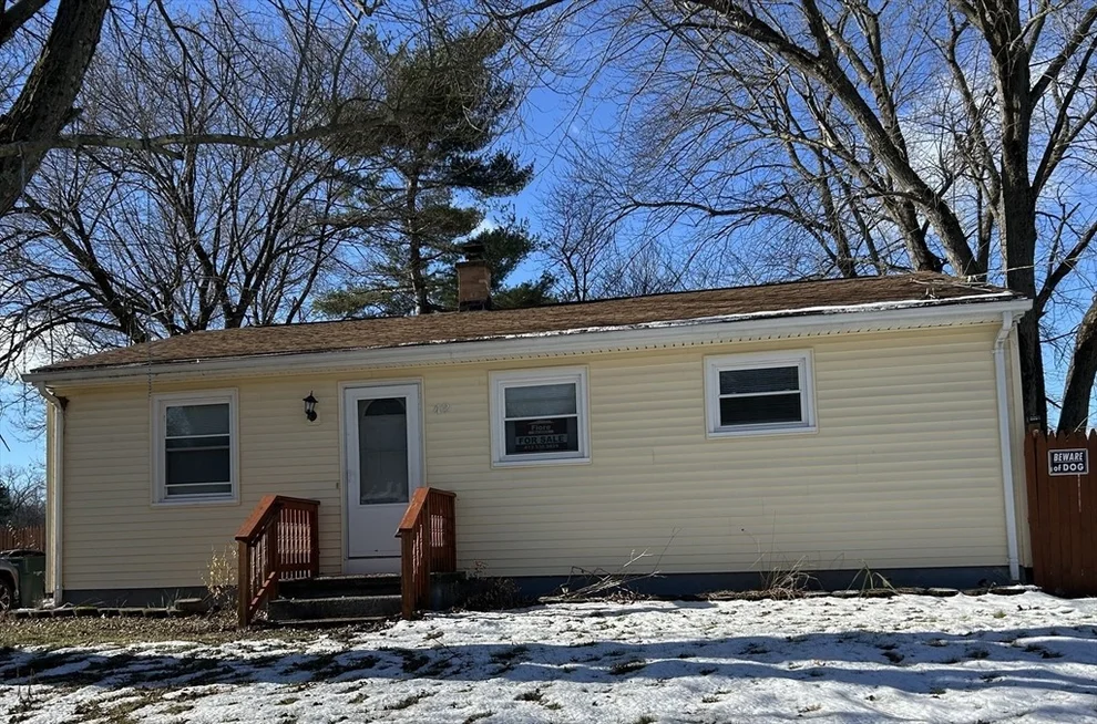 Unit for sale at 42 Talmadge Dr, Springfield, MA 01118