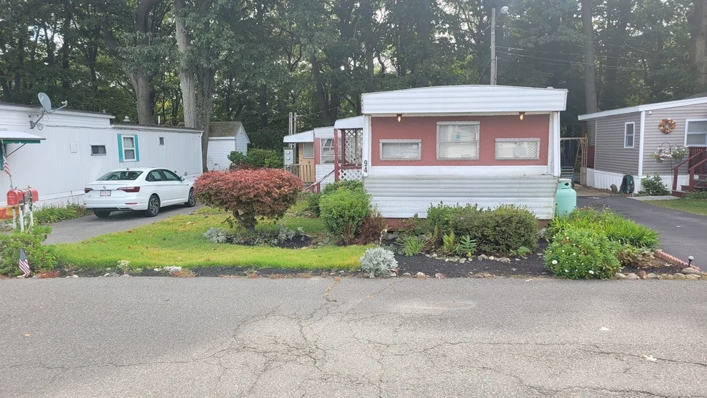 Unit for sale at 261 Newbury, Peabody, MA 01960
