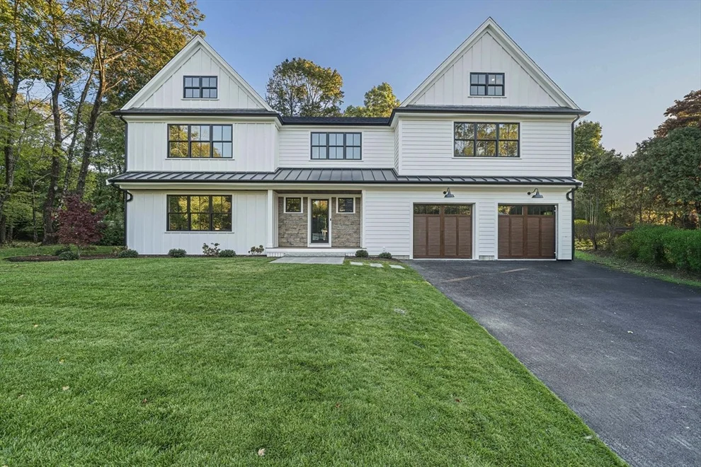 Unit for sale at 7 Ashcroft Road, Sharon, MA 02067