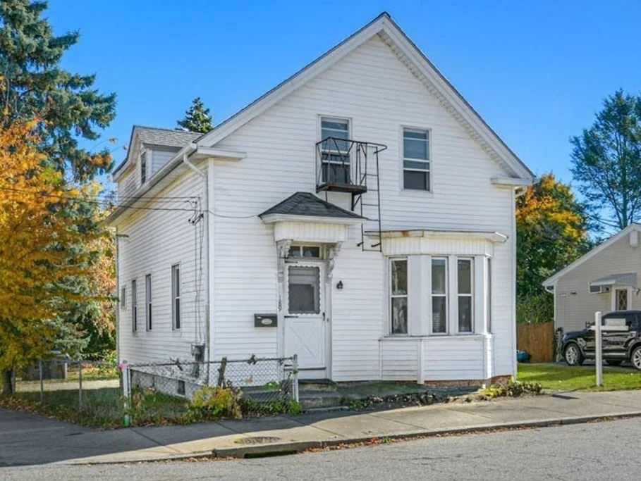 Unit for sale at 189 Langdon St, Providence, RI 02904