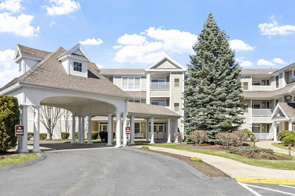 Unit for sale at 1117 Emerald Court, Tewksbury, MA 01876