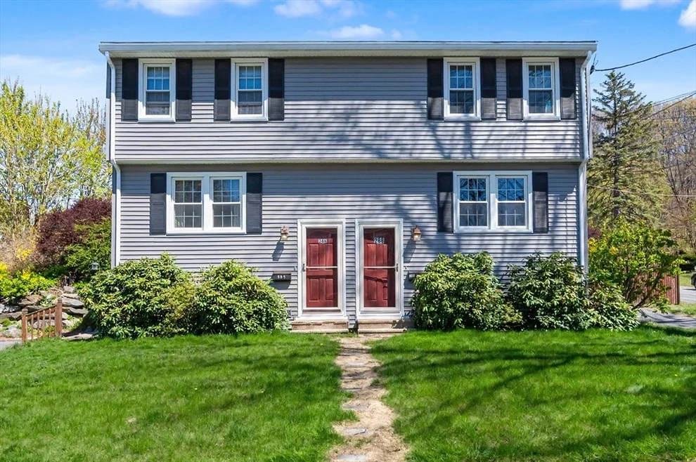 Unit for sale at 286 Pleasant St, Lowell, MA 01852