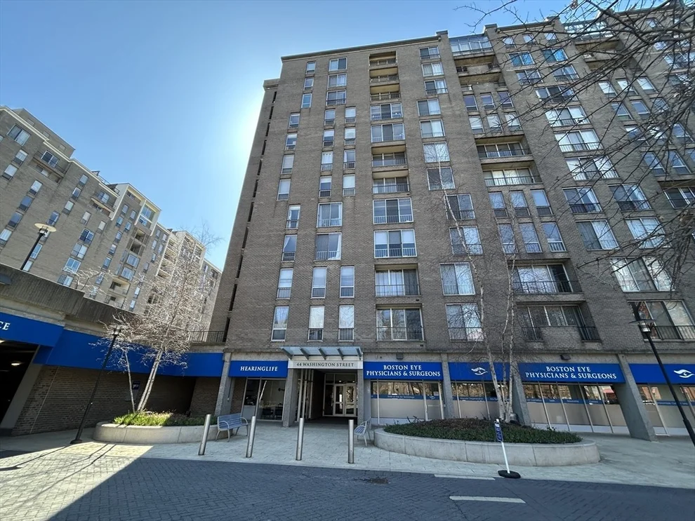 Unit for sale at 44 Washington St, Brookline, MA 02445
