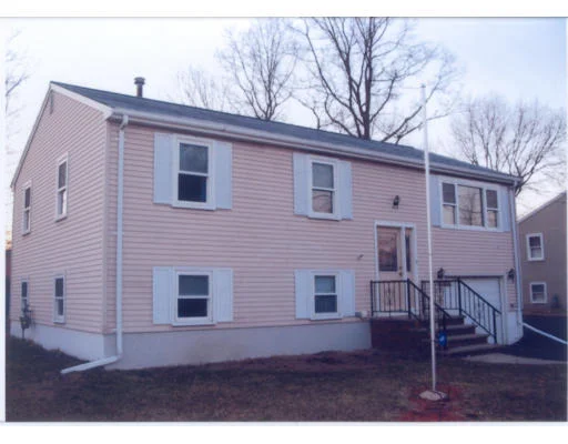 Unit for sale at 980 Elsbree St, Fall River, MA 02720