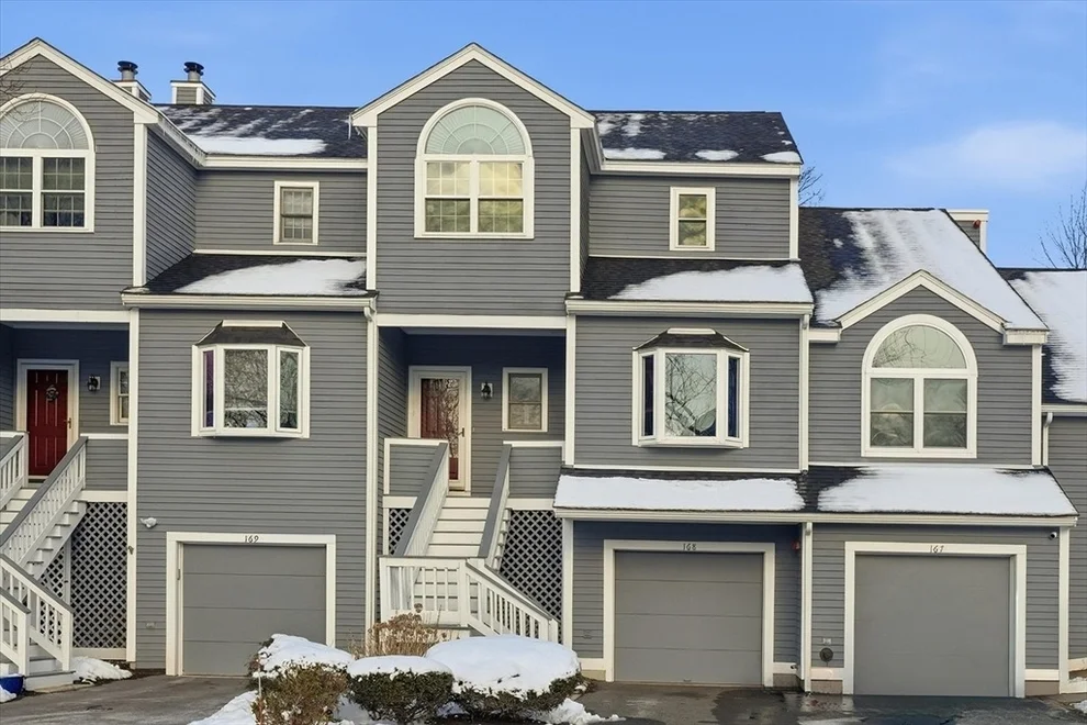 Unit for sale at 1200 Salem Street, Lynnfield, MA 01940
