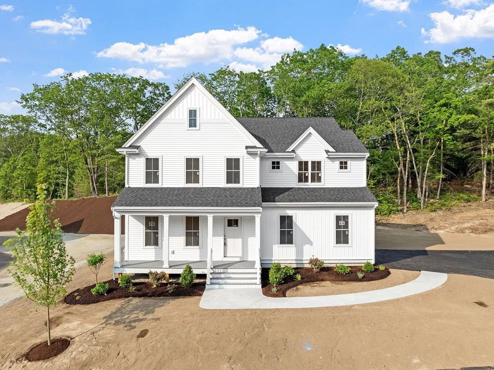 Unit for sale at 18 Waites Crossing, Norfolk, MA 02056