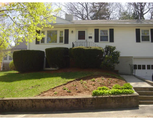 Unit for sale at 249 Governors Rd, Quincy, MA 02169