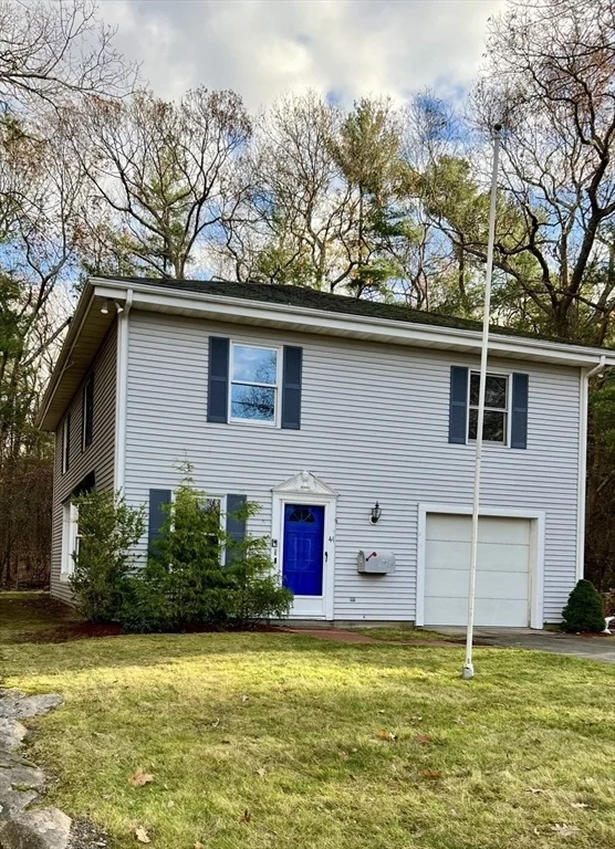 Unit for sale at 44 Arlington Ave, Braintree, MA 02184