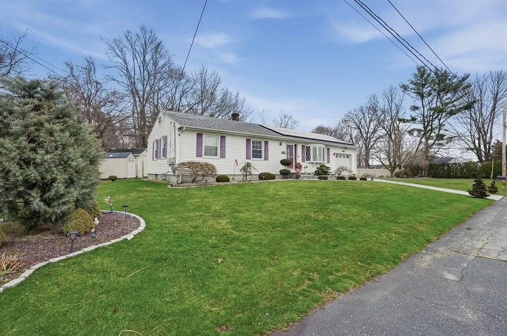 Unit for sale at 572 Bartlett Street, Acushnet, MA 02743