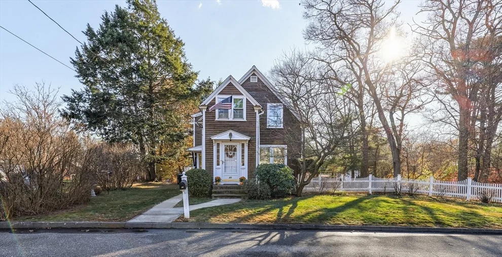 Unit for sale at 23 Fairfax St, Shrewsbury, MA 01545