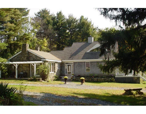 Unit for sale at 264 Western Avenue, Sherborn, MA 01770