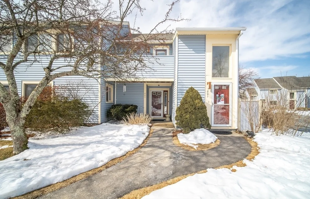 Unit for sale at 603 Nassau Dr, Springfield, MA 01129