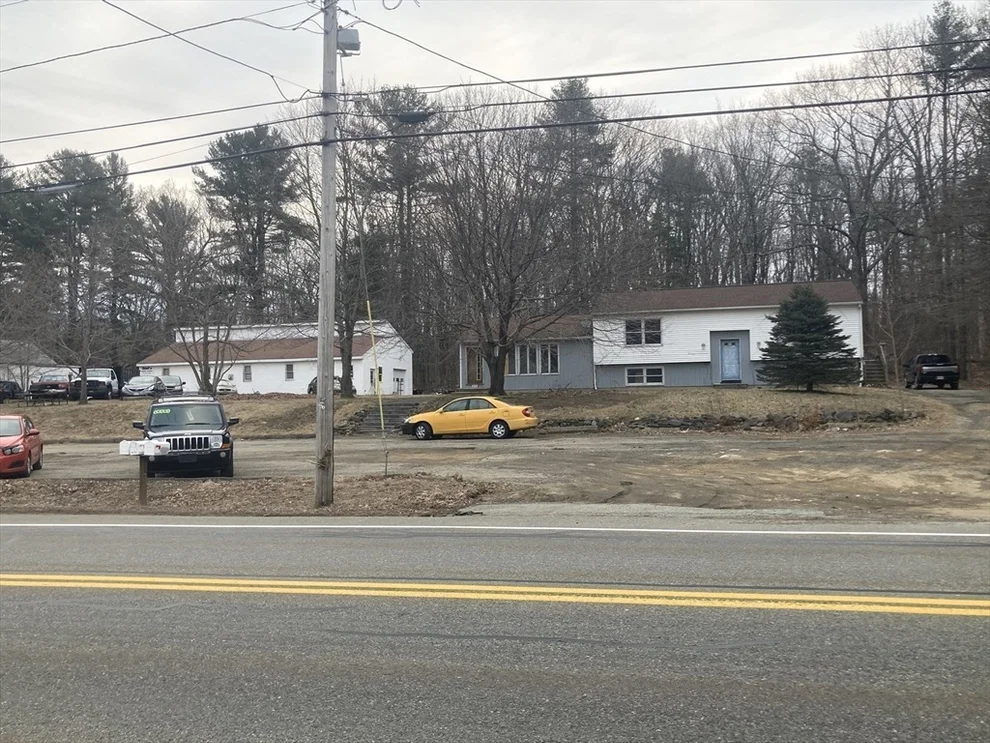 Unit for sale at 204 Barre Paxton Rd, Rutland, MA 01543