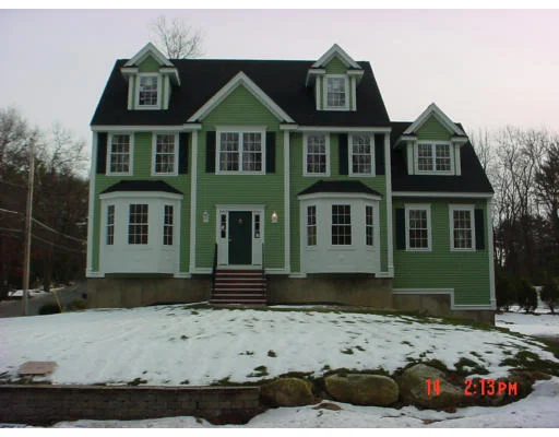 Unit for sale at 2 Valley Road, North Reading, MA 01864