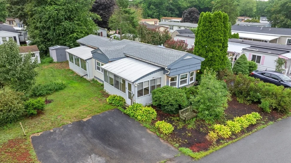 Unit for sale at 33 Hilltop Rd, Plainville, MA 02762