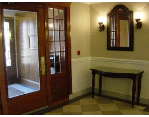 Unit for sale at 66 Queensberry St, Boston, MA 02215