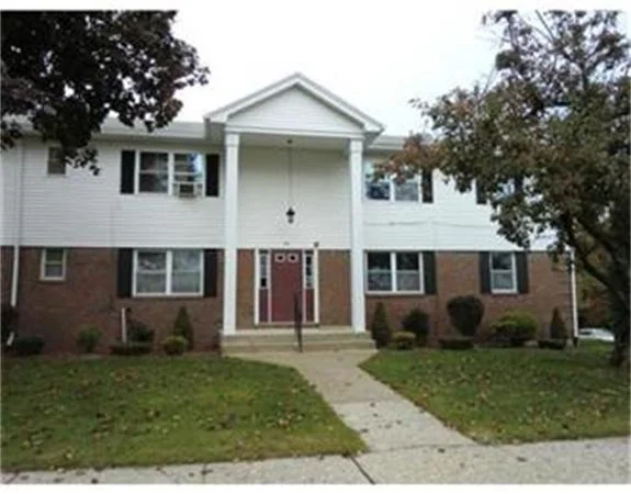 48 Colonial Circle