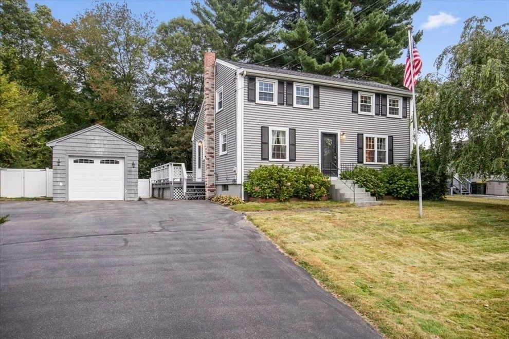 Unit for sale at 17 Anchorage Rd, Franklin, MA 02038