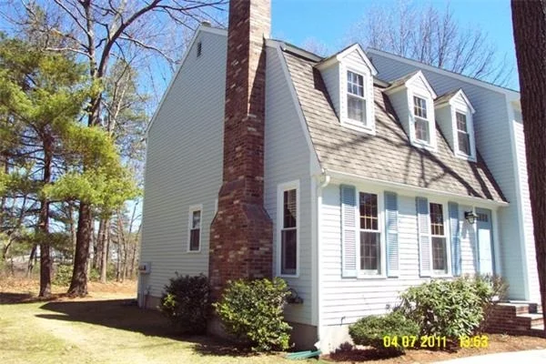 Unit for sale at 284 Wellman Avenue, Chelmsford, MA 01863