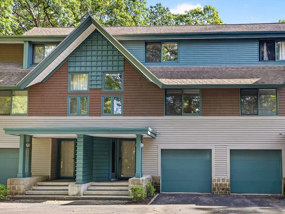 Unit for sale at 1175 Chestnut St, Newton, MA 02464