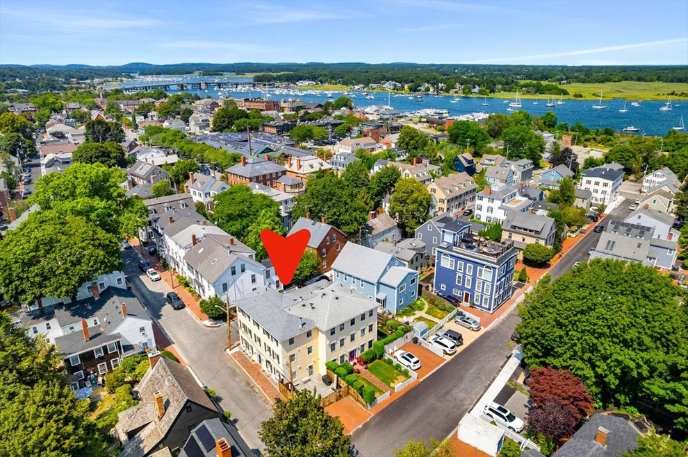 Unit for sale at 15 Beck Street, Newburyport, MA 01950