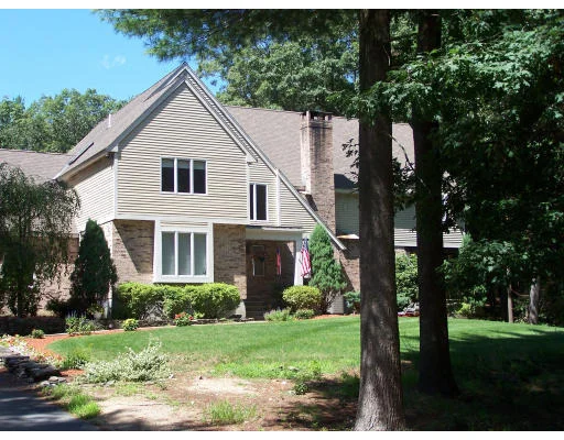 Unit for sale at 34 Fairway Ln, Pembroke, MA 02359