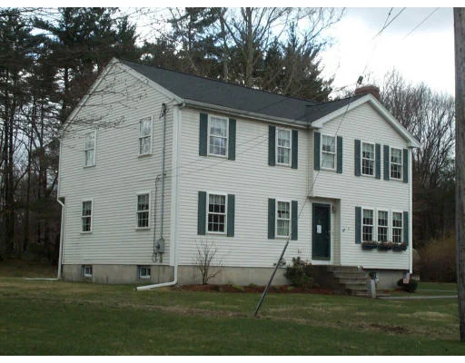 Unit for sale at 14 Coach Rd, Chelmsford, MA 01824