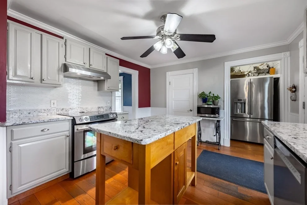 Unit for sale at 23 Old St, Randolph, MA 02368