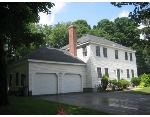 Unit for sale at 4 Harris Ave, Northborough, MA 01532