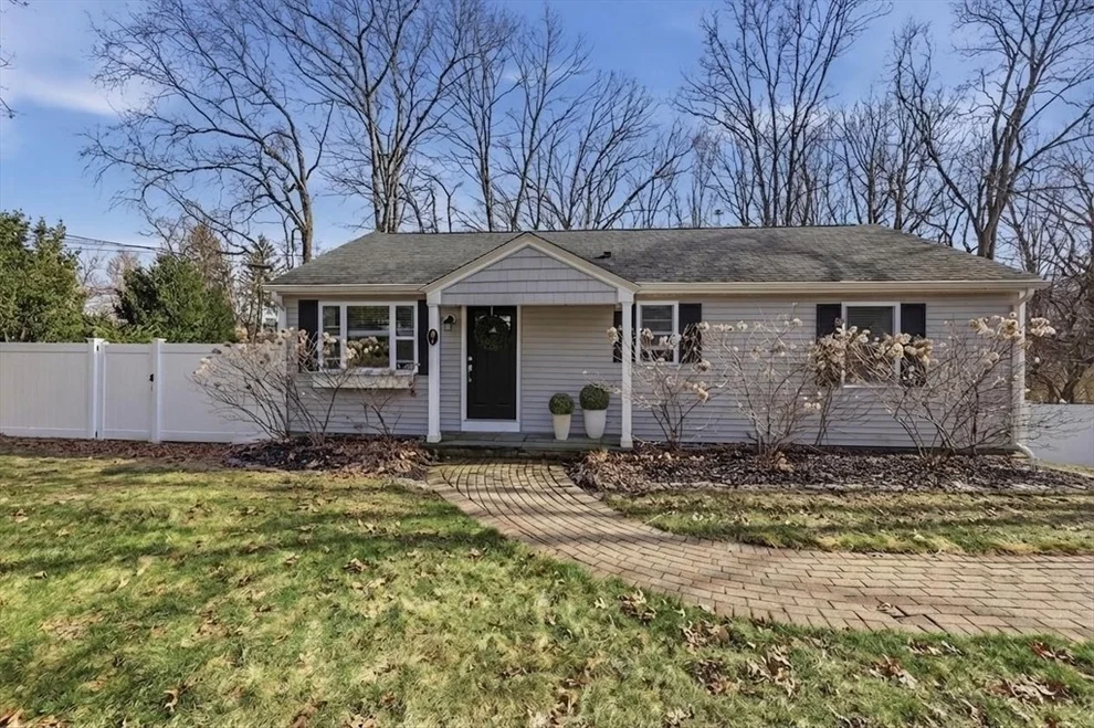Unit for sale at 7 Maplewood Road, Shrewsbury, MA 01545