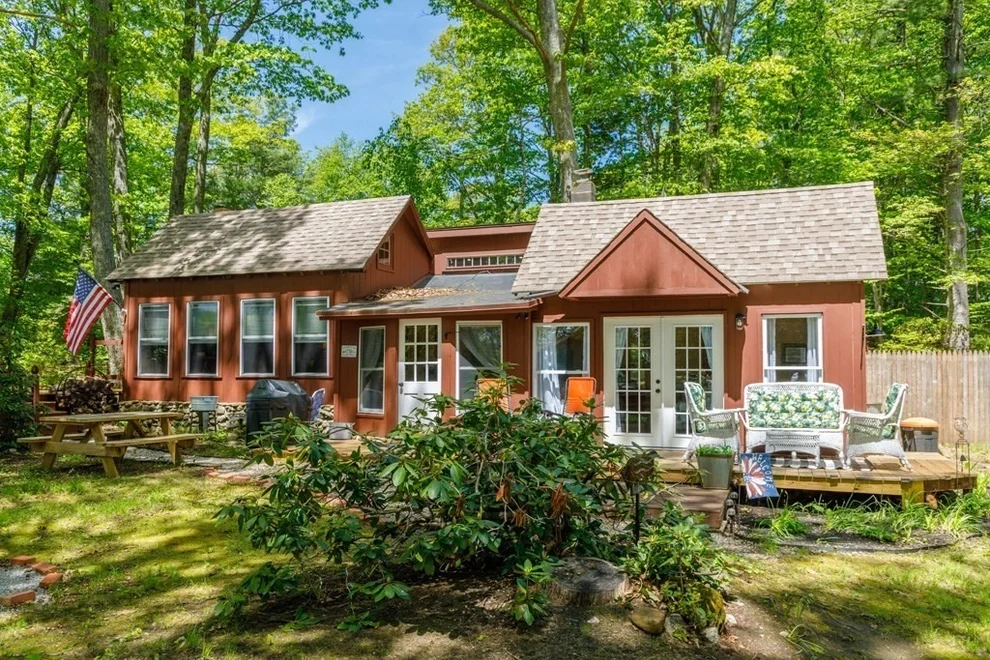 Unit for sale at 1 King Road, Phillipston, MA 01331