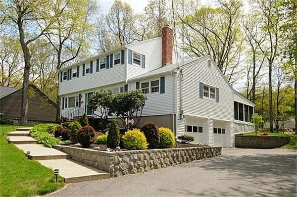 Unit for sale at 27 Hampshire Road, Peabody, MA 01960