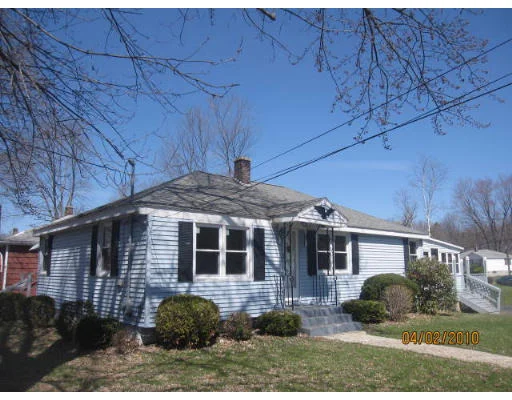 Unit for sale at 1 Kinney Dr, Worcester, MA 01602
