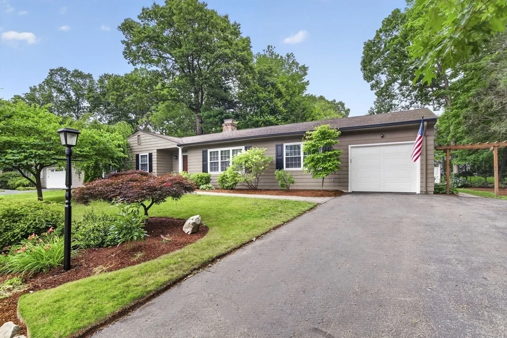 Unit for sale at 74 Lynnwood Ln, Worcester, MA 01609
