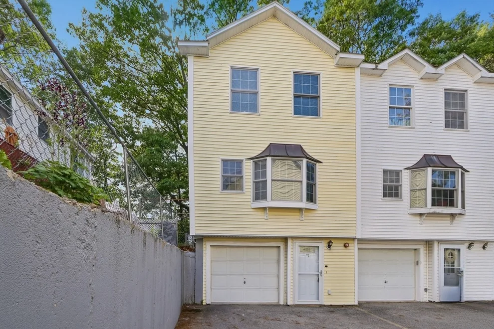 Unit for sale at 115 Beacon Ave, Lawrence, MA 01843